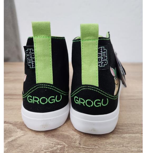 The Mandalorian Baby Grogu High Top Sneaker Shoes Ground Up Youth sz 8 Star Wars - Picture 5 of 10